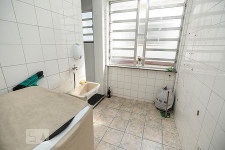 Apartamento para alugar com 80m², 2 quartos e 1 vagaÁrea de Serviço