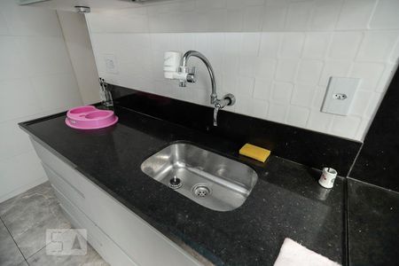 Apartamento para alugar com 80m², 2 quartos e 1 vagaCozinha