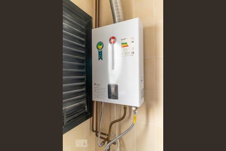 Apartamento à venda com 150m², 4 quartos e 3 vagas Apartamento à venda com 150m², 4 quartos e 3 vagasAquecedor