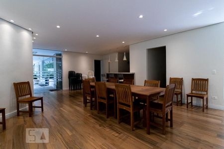 Apartamento à venda com 150m², 4 quartos e 3 vagas Apartamento à venda com 150m², 4 quartos e 3 vagasEspaço gourmet