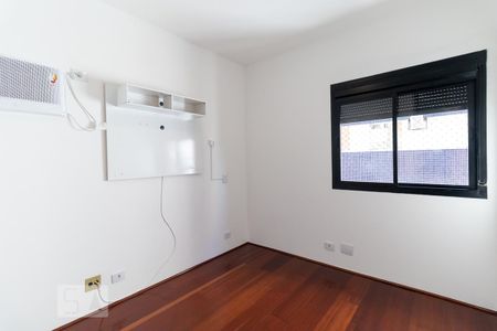 Apartamento à venda com 150m², 4 quartos e 3 vagas Apartamento à venda com 150m², 4 quartos e 3 vagasSuíte máster