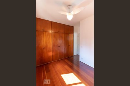 Apartamento à venda com 150m², 4 quartos e 3 vagas Apartamento à venda com 150m², 4 quartos e 3 vagasSuíte 1