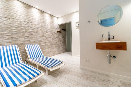 Apartamento à venda com 150m², 4 quartos e 3 vagas Apartamento à venda com 150m², 4 quartos e 3 vagasÁrea da sauna