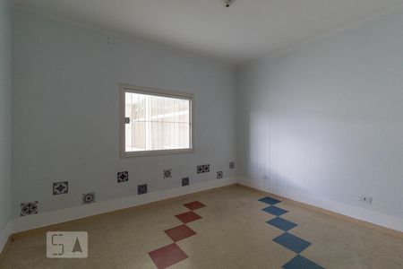 Casa à venda com 350m², 7 quartos e sem vaga Casa à venda com 350m², 7 quartos e sem vagaQuarto 5