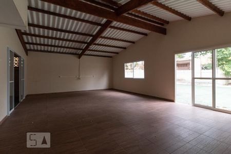 Casa à venda com 350m², 7 quartos e sem vaga Casa à venda com 350m², 7 quartos e sem vagaSalão