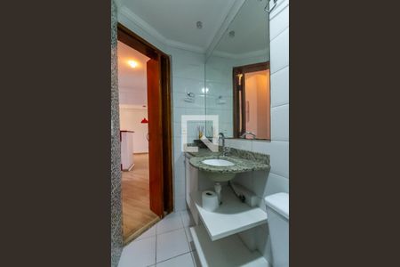 Apartamento à venda com 52m², 2 quartos e 1 vaga Apartamento à venda com 52m², 2 quartos e 1 vagaBanheiro