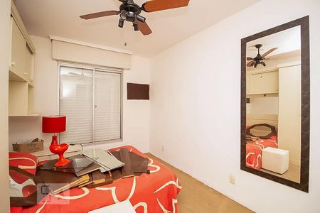 Quarto 2 de apartamento para alugar com 2 quartos, 70m² em Cristal, Porto Alegre