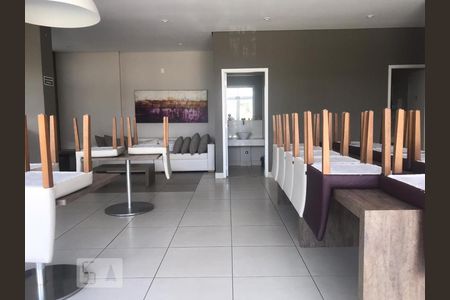 Apartamento para alugar com 49m², 2 quartos e 1 vagaÁrea comum - Salão de festas