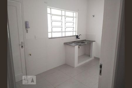 Cozinha de apartamento para alugar com 2 quartos, 75m² em Vila Pompéia, São Paulo