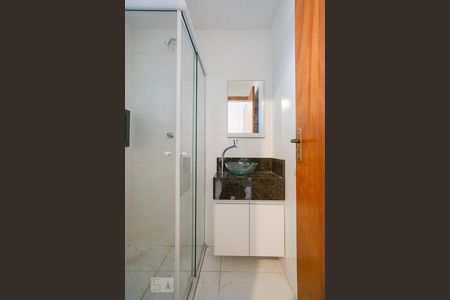Banheiro de apartamento para alugar com 1 quarto, 35m² em Vila Esperança, São Paulo