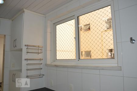 Apartamento para alugar com 110m², 3 quartos e 1 vaga Apartamento para alugar com 110m², 3 quartos e 1 vagaCozinhaÁrea de Serviço