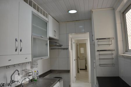 Apartamento para alugar com 110m², 3 quartos e 1 vaga Apartamento para alugar com 110m², 3 quartos e 1 vagaCozinha