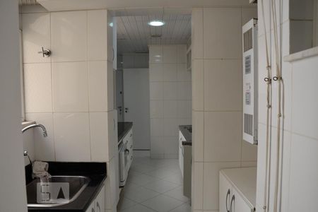Apartamento para alugar com 110m², 3 quartos e 1 vaga Apartamento para alugar com 110m², 3 quartos e 1 vagaÁrea de Serviço