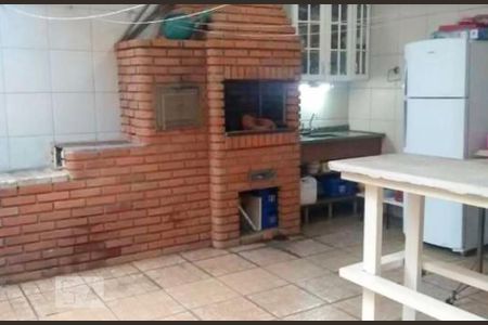 Casa à venda com 450m², 5 quartos e 3 vagasChurrasqueira