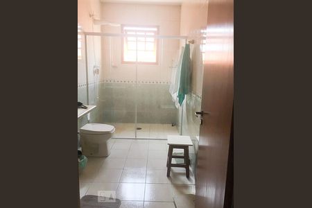 Banheiro 1 de casa à venda com 5 quartos, 450m² em Chácara Tatuapé, São Paulo