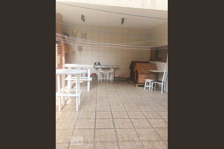 Quintal de casa à venda com 5 quartos, 450m² em Chácara Tatuapé, São Paulo