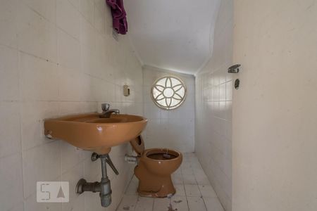 Lavabo de casa para alugar com 4 quartos, 320m² em Jardim Marajoara, São Paulo
