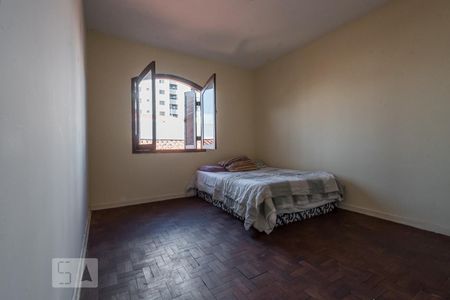 Quarto 2 de casa para alugar com 4 quartos, 320m² em Jardim Marajoara, São Paulo