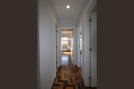 Corredor de apartamento para alugar com 2 quartos, 85m² em Glória, Rio de Janeiro