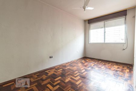Dormitório 1 de apartamento à venda com 3 quartos, 76m² em Sarandi, Porto Alegre