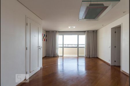 Apartamento para alugar com 115m², 3 quartos e 2 vagasSala