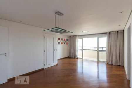 Apartamento para alugar com 115m², 3 quartos e 2 vagasSala