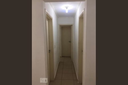Corredor de apartamento para alugar com 2 quartos, 51m² em Jardim Nova Europa, Campinas