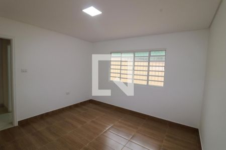 Sala de TV de casa para alugar com 2 quartos, 60m² em Vila Carrão, São Paulo