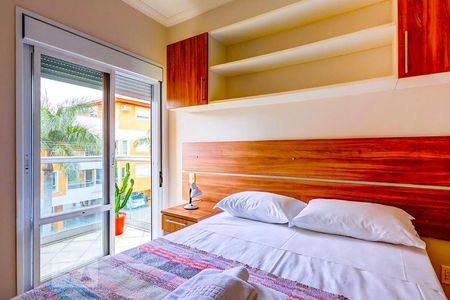 Apartamento para alugar com 300m², 4 quartos e 2 vagas Apartamento para alugar com 300m², 4 quartos e 2 vagasSuite 3