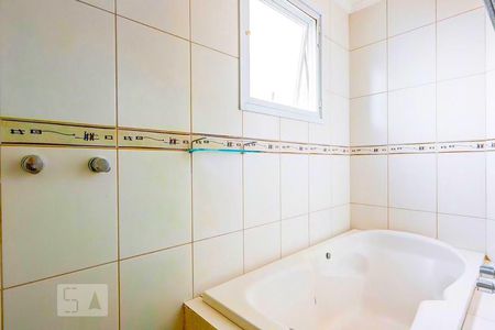 Apartamento para alugar com 300m², 4 quartos e 2 vagas Apartamento para alugar com 300m², 4 quartos e 2 vagasSuite 1 - Banheiro