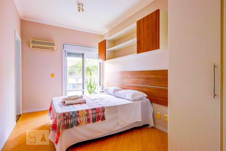 Apartamento para alugar com 300m², 4 quartos e 2 vagas Apartamento para alugar com 300m², 4 quartos e 2 vagasSuite 3