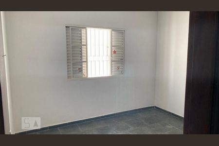 Casa para alugar com 300m², 4 quartos e 4 vagasQuarto