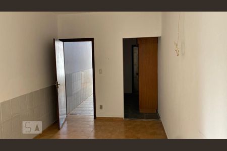 Casa para alugar com 300m², 4 quartos e 4 vagasQuarto