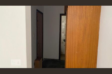 Casa para alugar com 300m², 4 quartos e 4 vagasQuarto