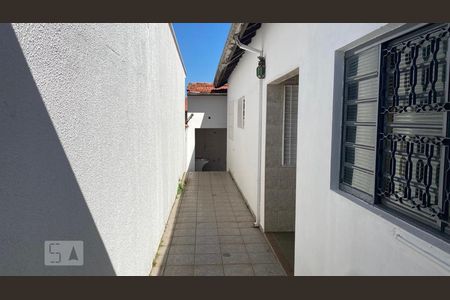 Casa para alugar com 300m², 4 quartos e 4 vagasCorredor