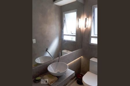 Casa à venda com 220m², 4 quartos e 3 vagas Casa à venda com 220m², 4 quartos e 3 vagasLavabo