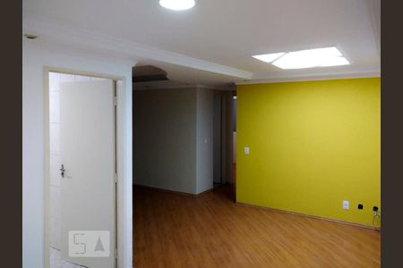 Sala de apartamento para alugar com 2 quartos, 65m² em Vila Santa Teresa (zona Sul), São Paulo
