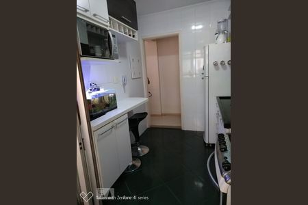 Apartamento à venda com 55m², 2 quartos e 1 vagaCozinha