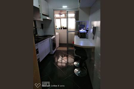 Apartamento à venda com 55m², 2 quartos e 1 vagaCozinha