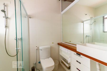Banheiro de casa à venda com 3 quartos, 208m² em Vila Mariana, São Paulo