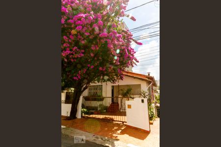 Fachada de casa à venda com 3 quartos, 208m² em Vila Mariana, São Paulo