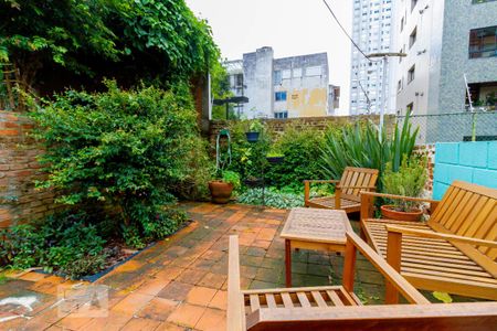 Jardim de casa à venda com 3 quartos, 208m² em Vila Mariana, São Paulo