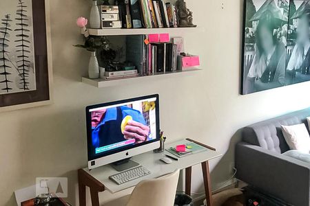 Sala de apartamento à venda com 1 quarto, 50m² em Vila Nova Conceição, São Paulo