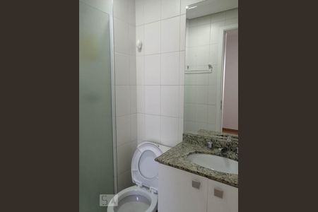 Banheiro da Suíte de apartamento para alugar com 3 quartos, 62m² em Campestre, São Caetano do Sul