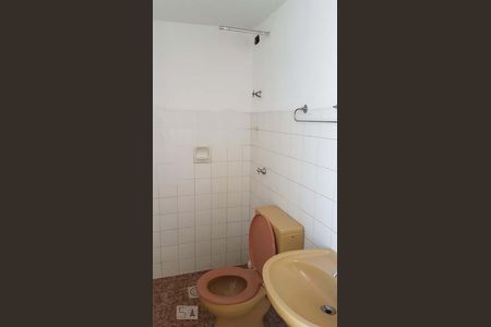 Apartamento para alugar com 85m², 3 quartos e 1 vaga Apartamento para alugar com 85m², 3 quartos e 1 vagaBanheiro de Serviço