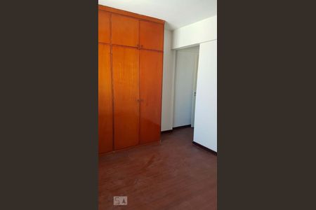 Quarto 2 de apartamento para alugar com 3 quartos, 85m² em Setor Oeste, Goiânia
