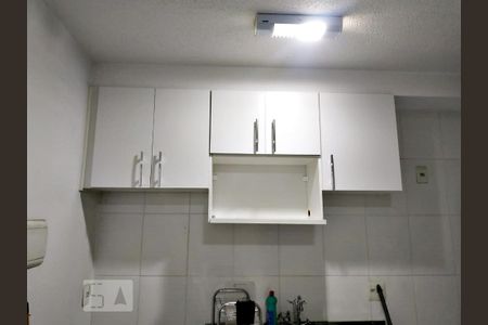 Cozinha - Armários de apartamento para alugar com 2 quartos, 45m² em Jardim Modelo, São Paulo