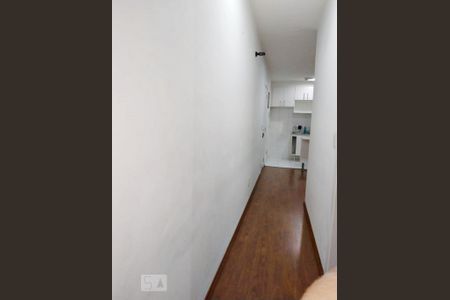 Corredor de apartamento para alugar com 2 quartos, 45m² em Jardim Modelo, São Paulo