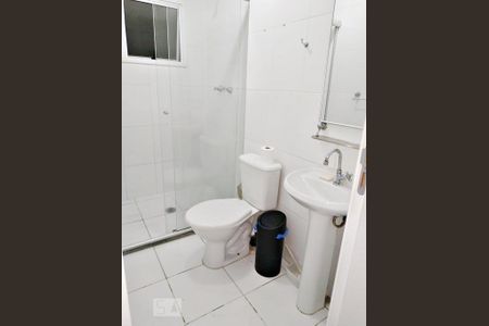 Banheiro de apartamento para alugar com 2 quartos, 45m² em Jardim Modelo, São Paulo