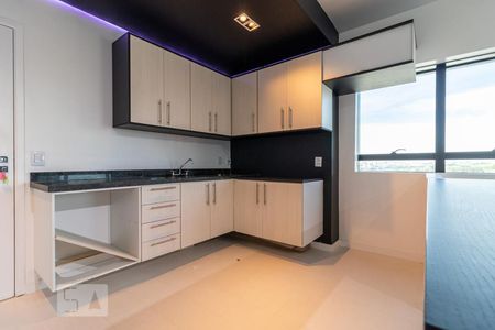 Cozinha de apartamento para alugar com 1 quarto, 50m² em Bethaville I, Barueri